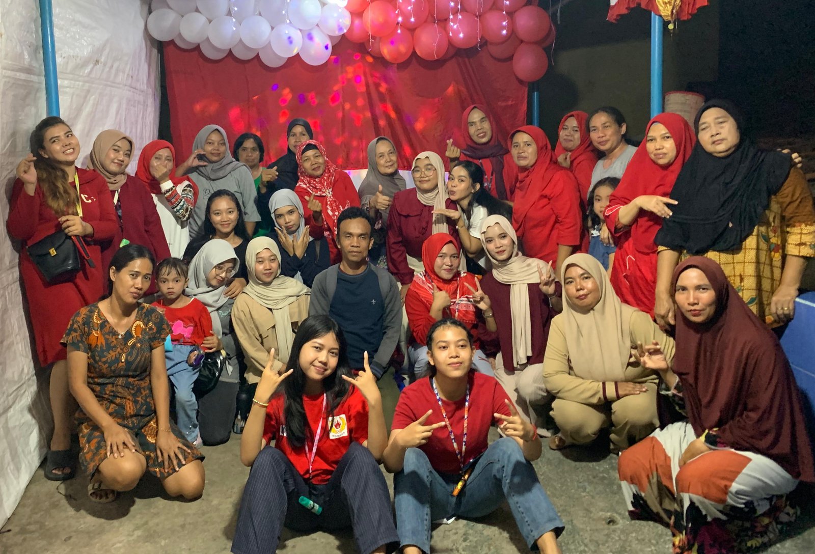 PPK Ormawa UKM DCFC Gelar Acara Puncak HUT RI ke-80: Momentum Penguatan Komunitas Sari Budaya dan Kebersamaan Masyarakat Gunung Sari